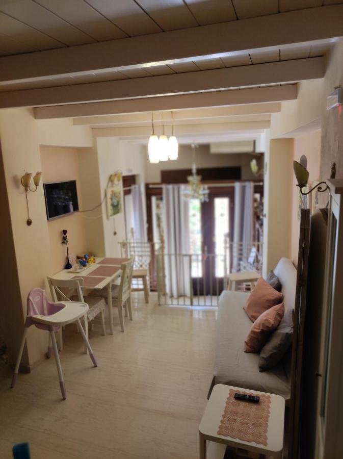 Retro 51 Lägenhet Rethymno Exteriör bild